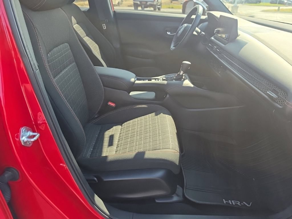 Used 2024 Honda HR-V Sport image 30