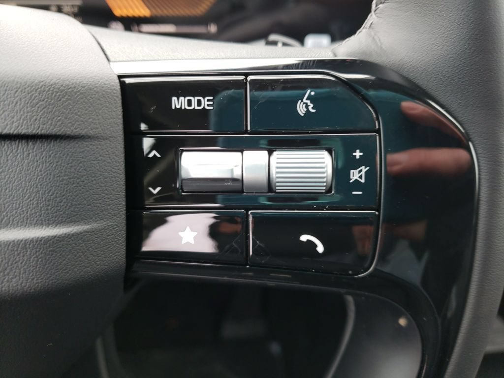 New 2026 Kia Sorento EX AWD/4WD image 13