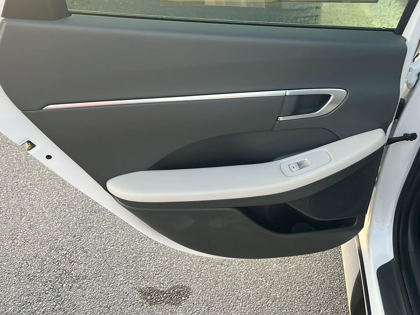 Used 2022 Hyundai Sonata SEL image 17