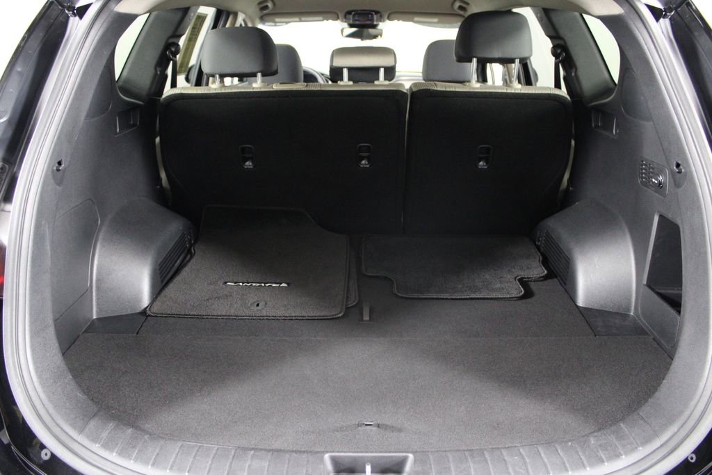 Certified 2022 Hyundai Santa Fe SEL image 16