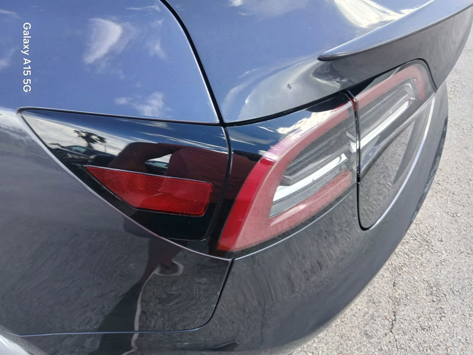 Used 2018 Tesla Model 3 Long Range AWD/4WD image 14