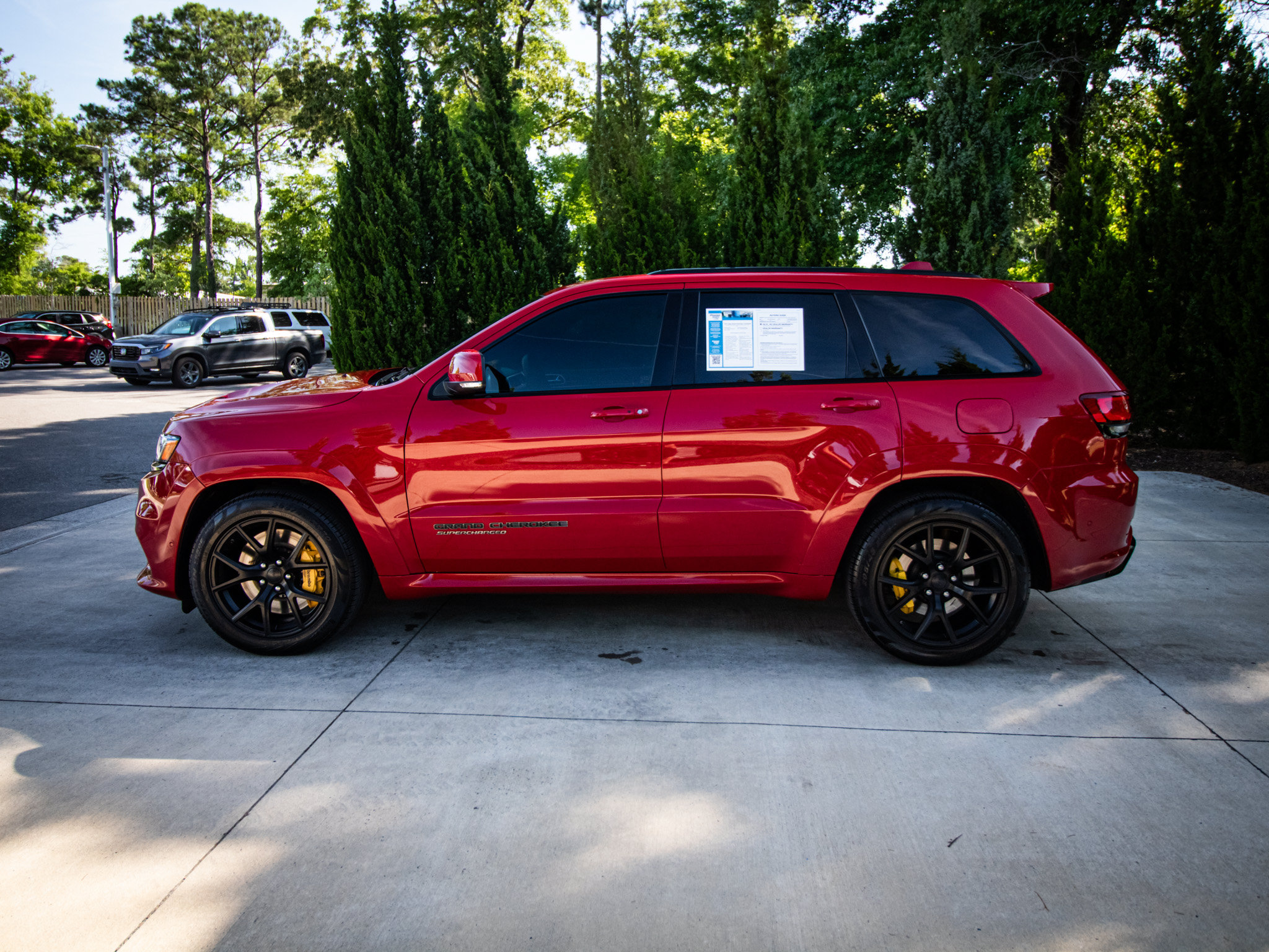 Used 2018 Jeep Grand Cherokee Trackhawk AWD/4WD image 7