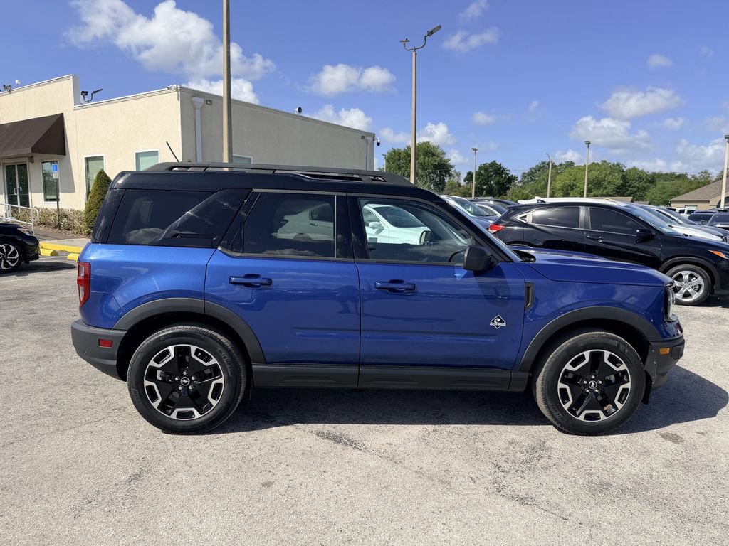 Used 2023 Ford Bronco Sport Outer Banks w/ Tech Package AWD/4WD image 4
