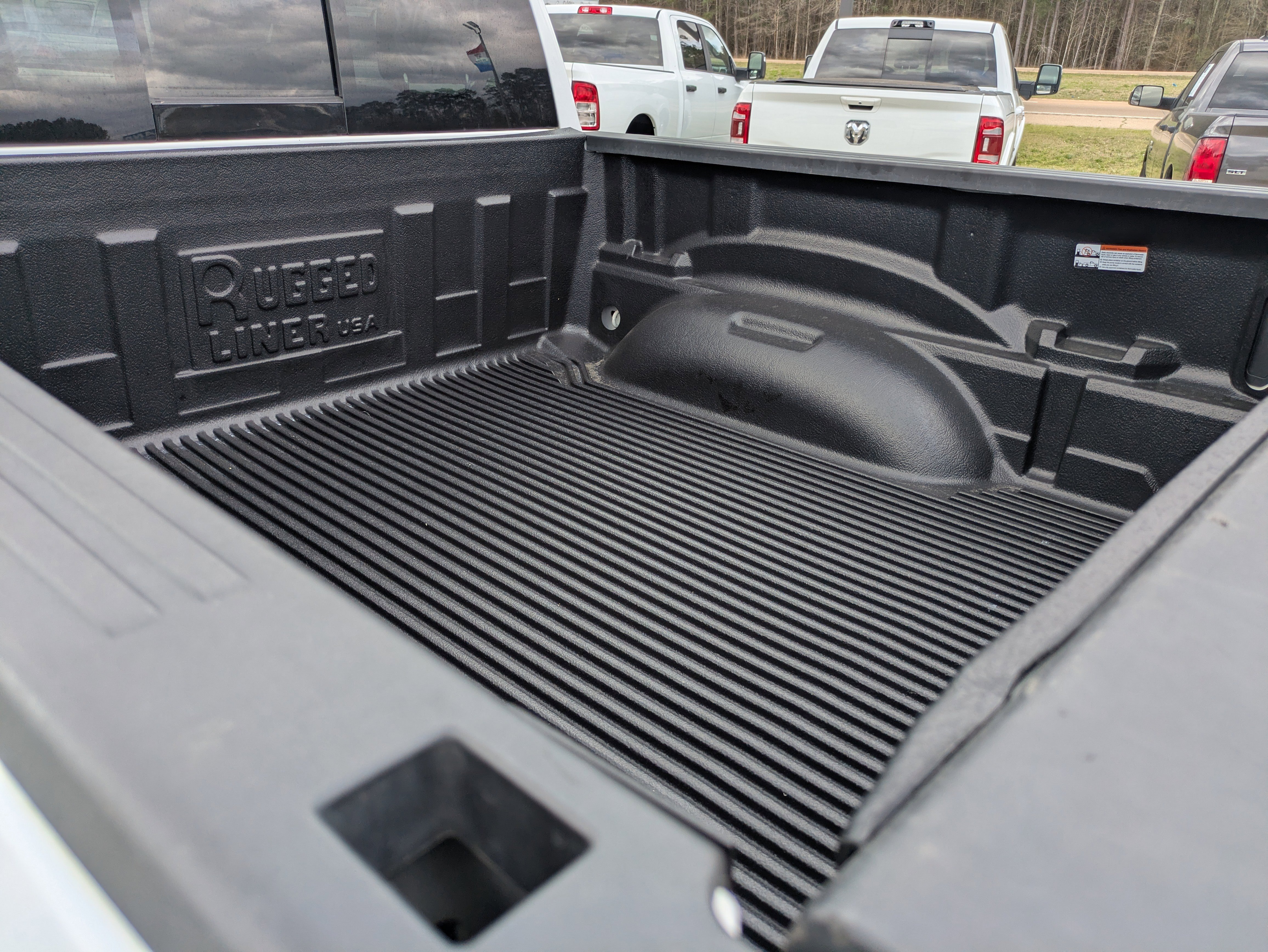 Used 2020 RAM 1500 Laramie w/ Sport Appearance Package image 7