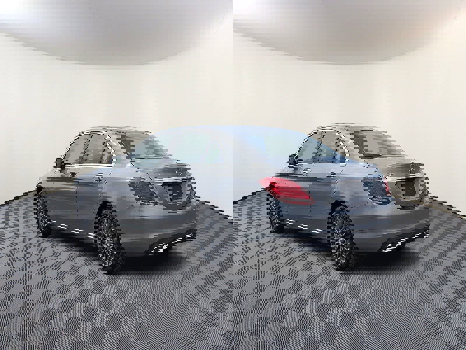 Used 2016 Mercedes-Benz C 300 4MATIC Sedan image 7