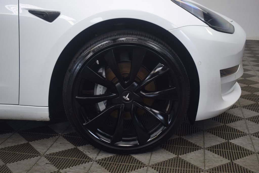 Used 2018 Tesla Model 3 Long Range image 23