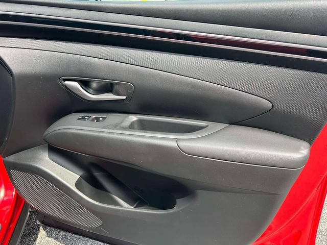 Used 2022 Hyundai Tucson SEL w/ Cargo Package AWD/4WD image 22