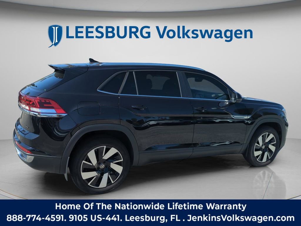 New 2025 Volkswagen Atlas Cross Sport SE image 5