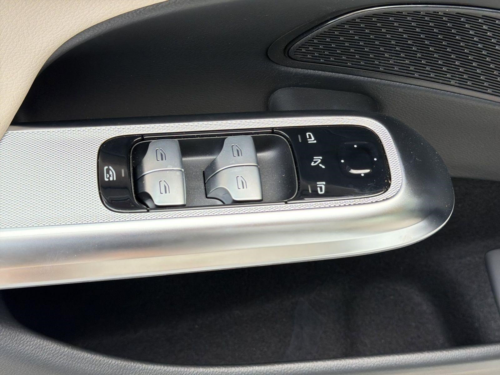 New 2026 Mercedes-Benz E 350 4MATIC Sedan image 19
