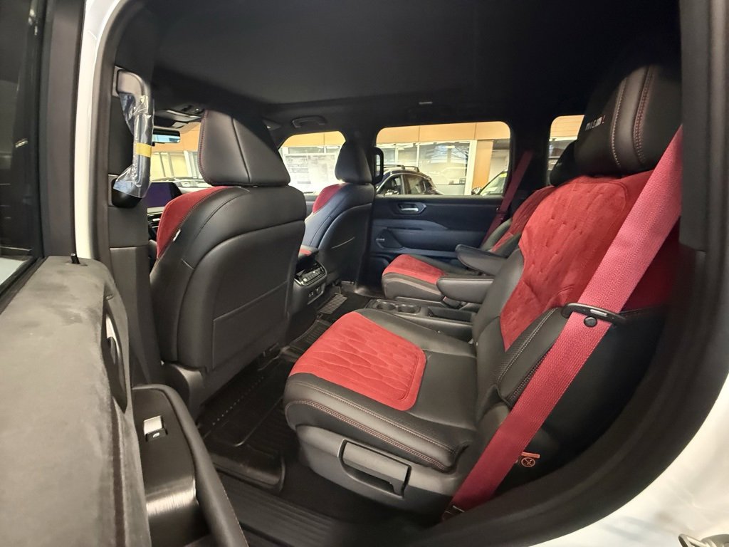 New 2026 Nissan Armada NISMO image 6