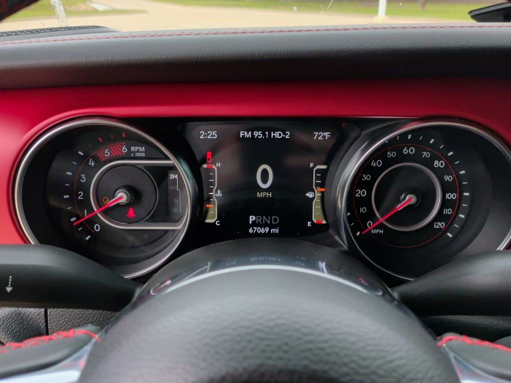 Used 2022 Jeep Gladiator Rubicon w/ LED Lighting Group image 19