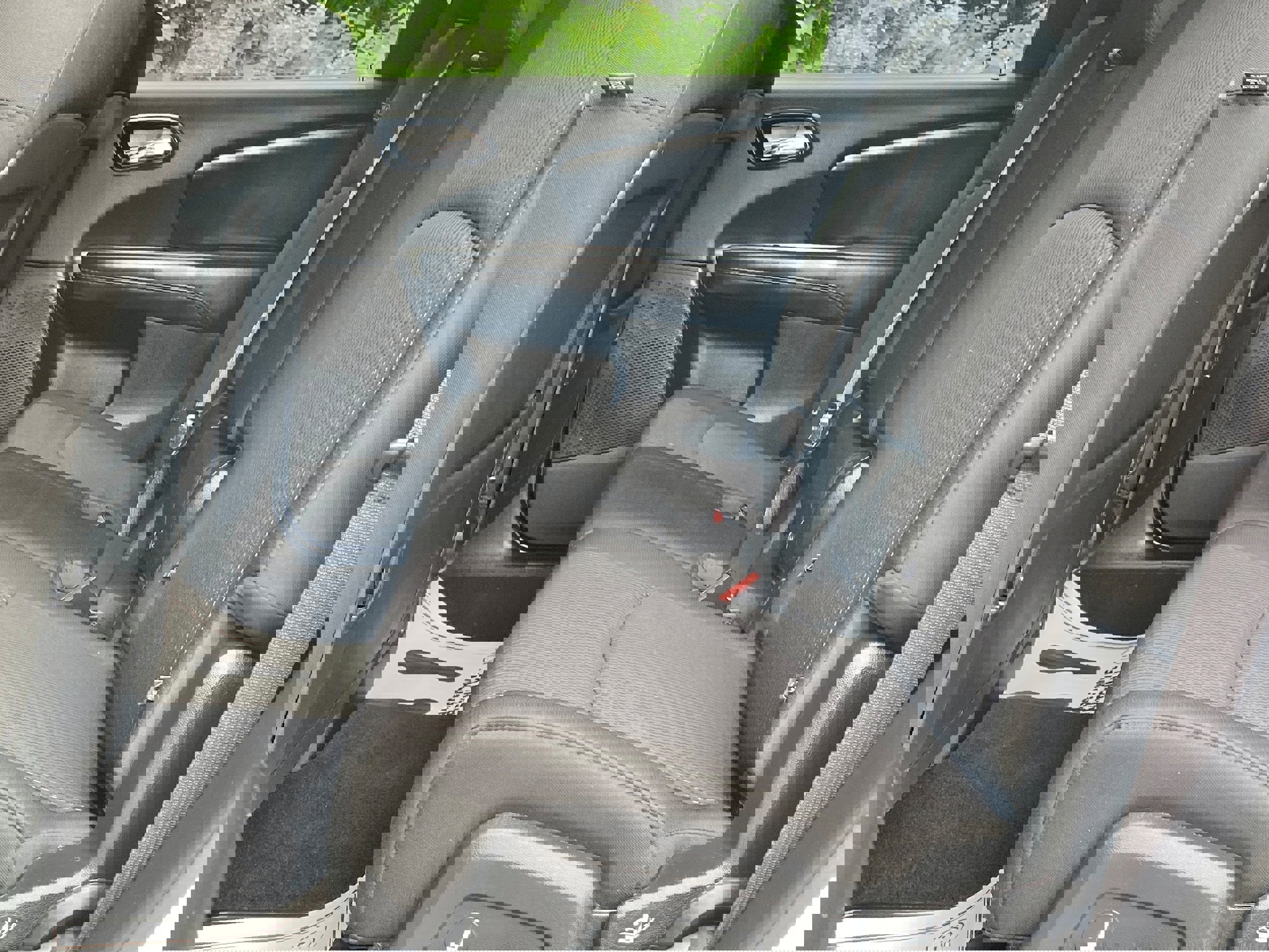 Used 2019 Dodge Journey SE w/ Premium Group image 12