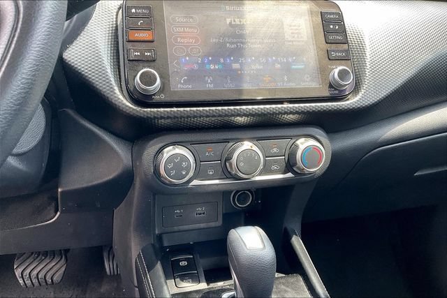 Used 2024 Nissan Kicks SV FWD image 14