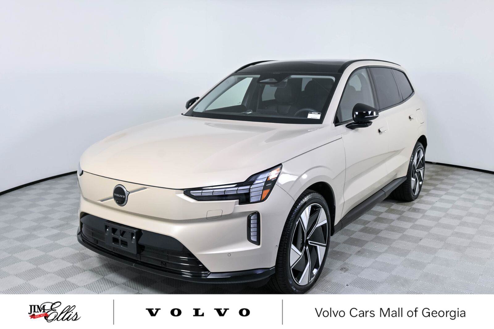Certified 2026 Volvo EX90 Ultra AWD/4WD image 1