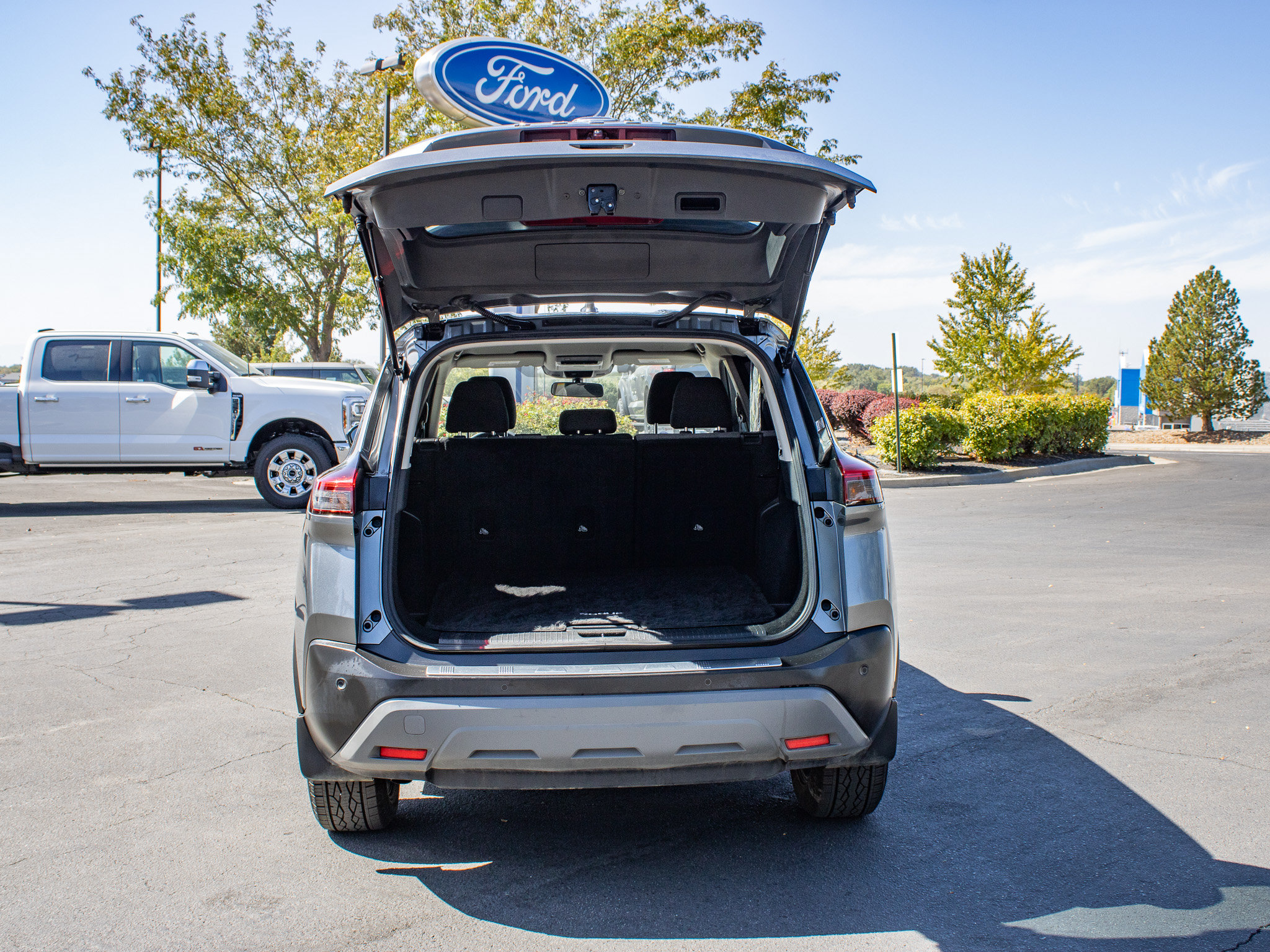 Used 2021 Nissan Rogue SV AWD/4WD image 10