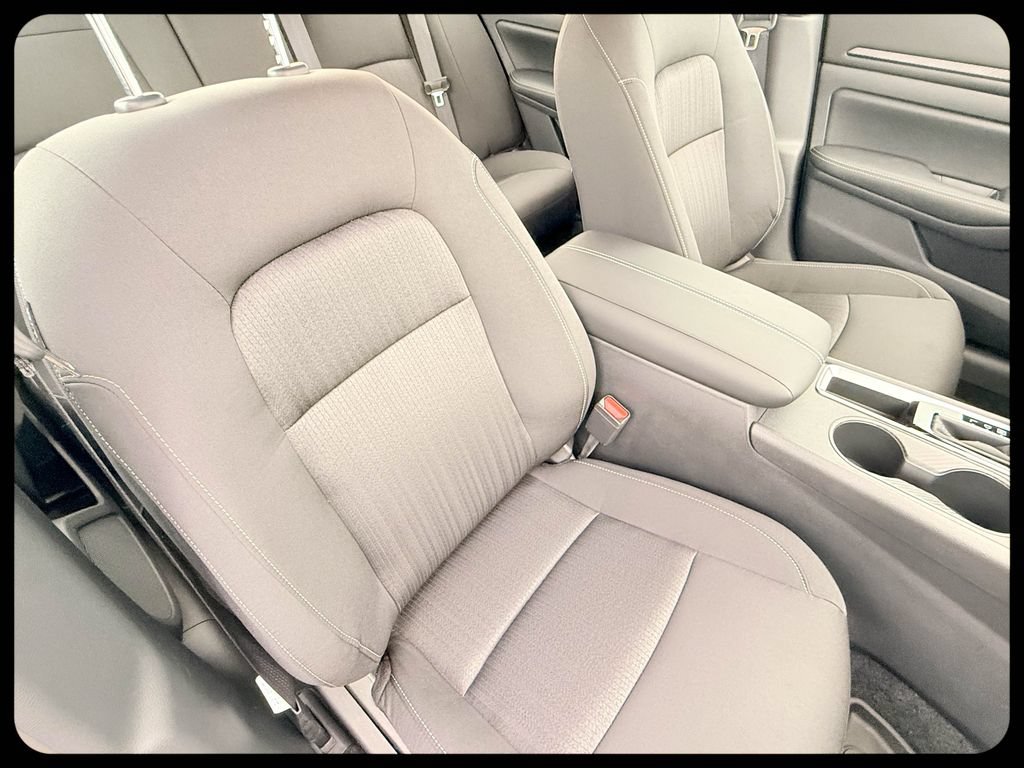 New 2026 Nissan Altima 2.5 SV FWD image 12