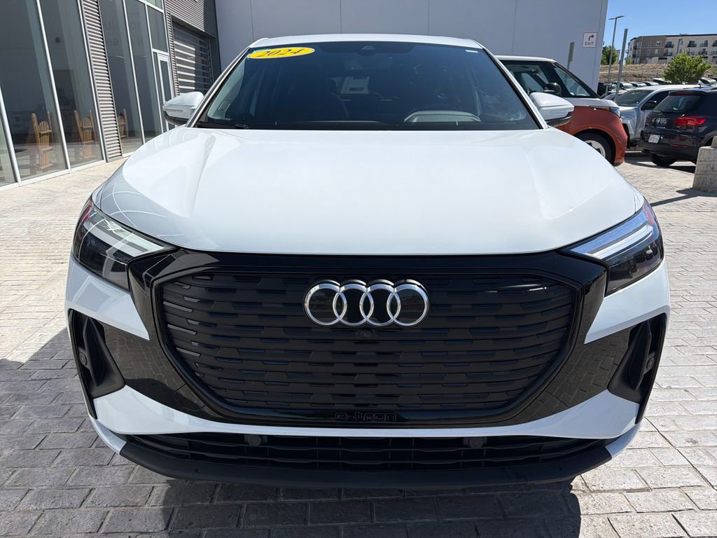 Used 2024 Audi Q4 e-tron Premium Plus w/ Premium Plus image 8