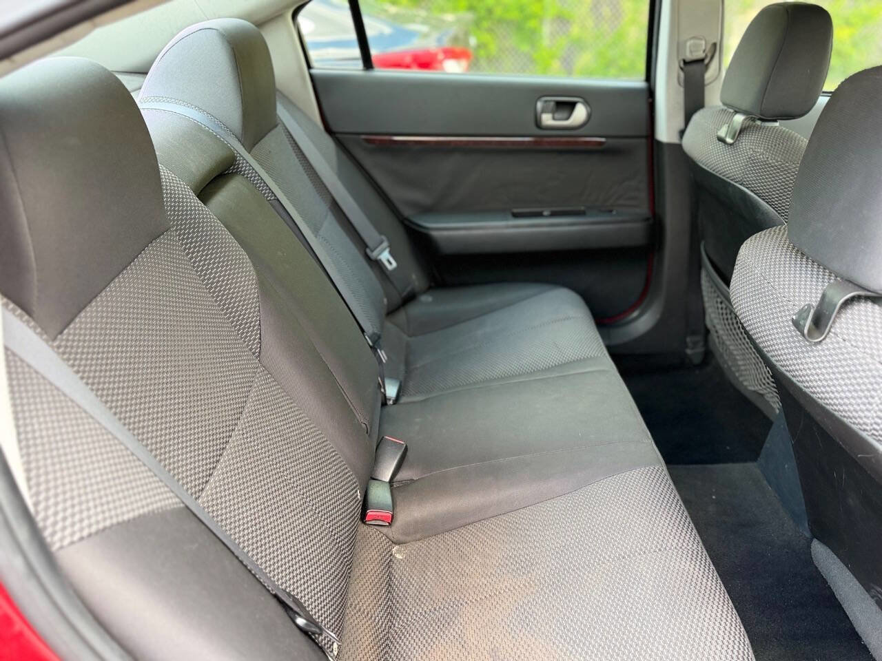 Used 2012 Mitsubishi Galant SE FWD image 12