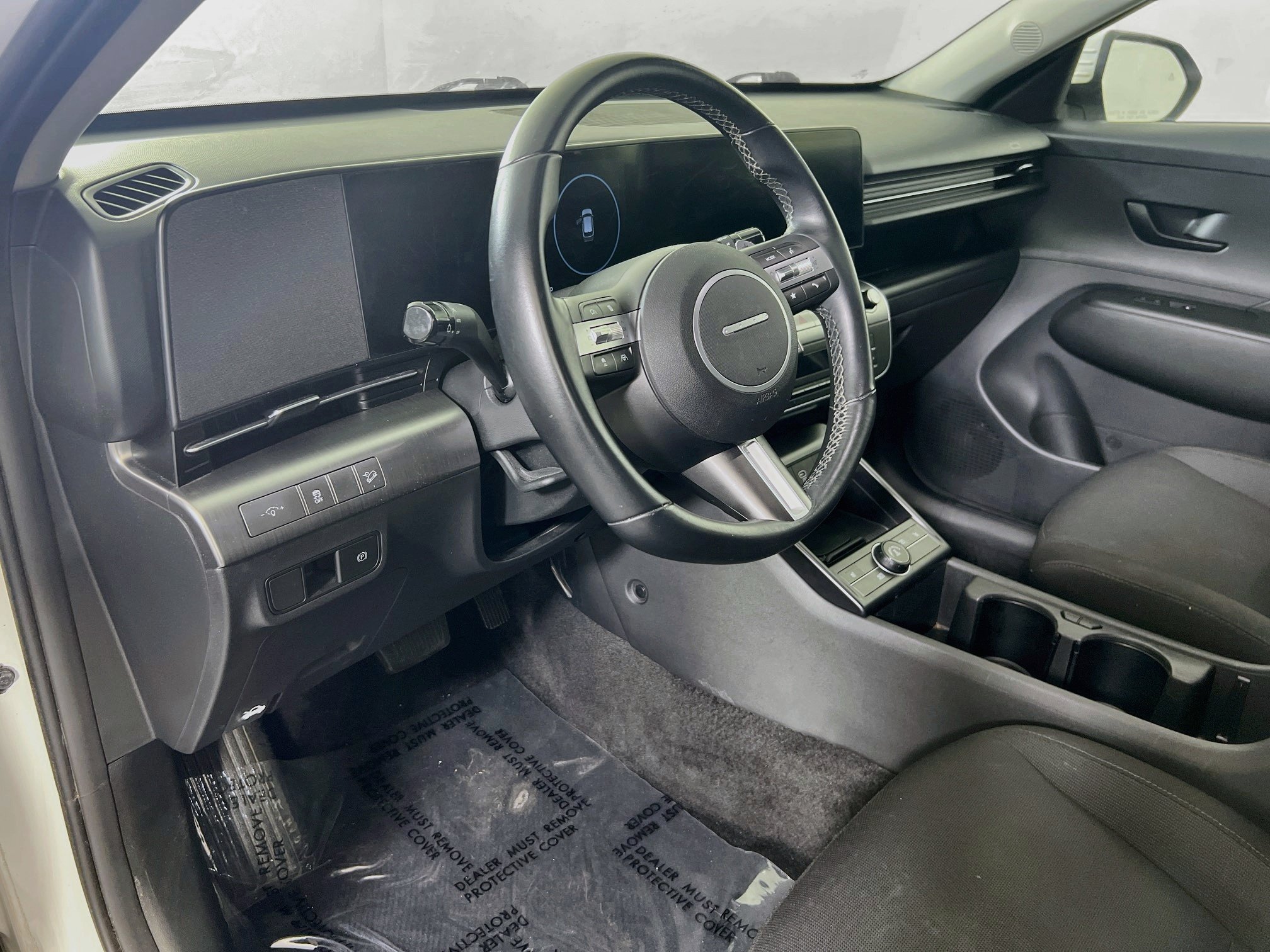 Used 2024 Hyundai Kona SEL w/ Convenience Package AWD/4WD image 9