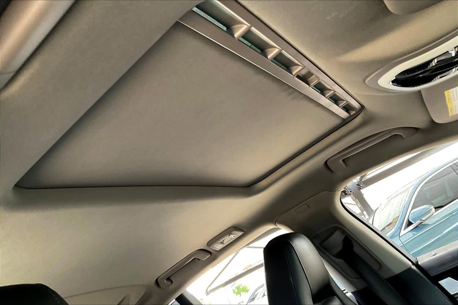 Used 2012 Porsche Panamera S image 12
