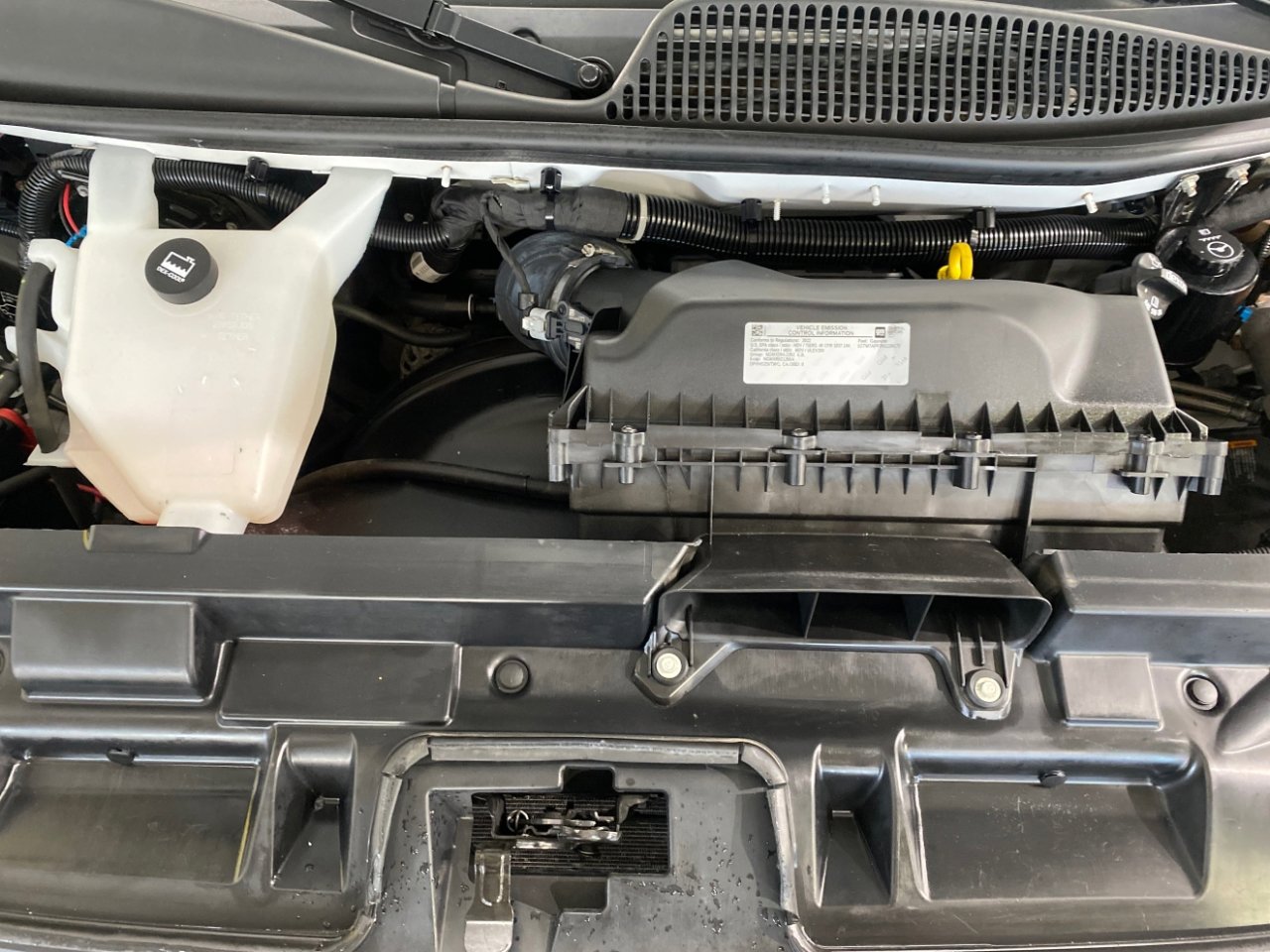 Used 2022 GMC Savana 2500 image 20