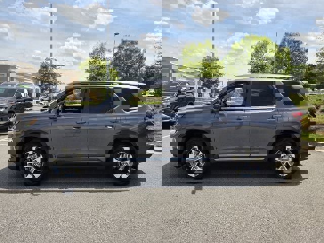 Used 2025 Honda Pilot EX-L video 3