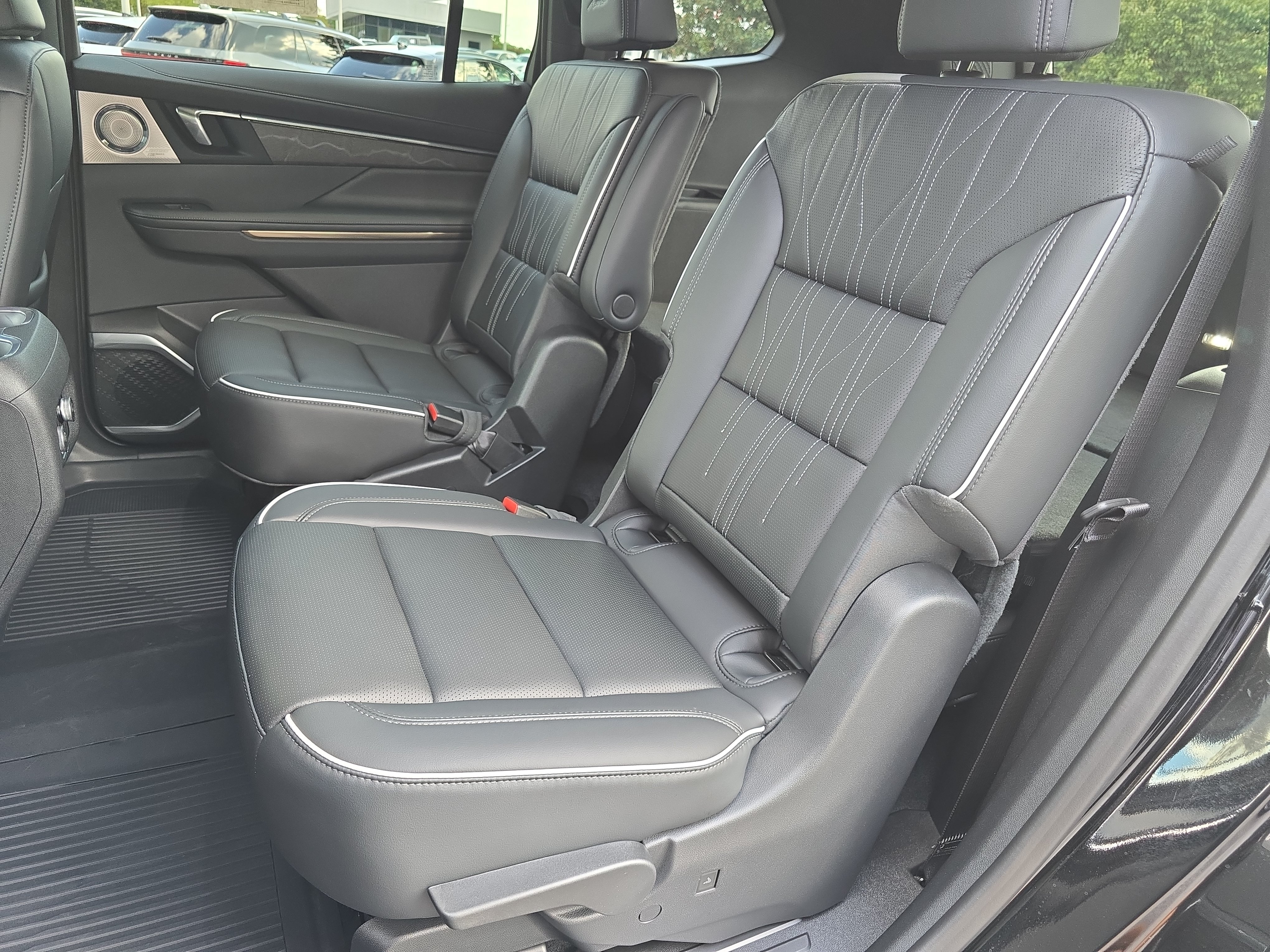 Used 2026 Buick Enclave Avenir w/ Super Cruise Package FWD image 17