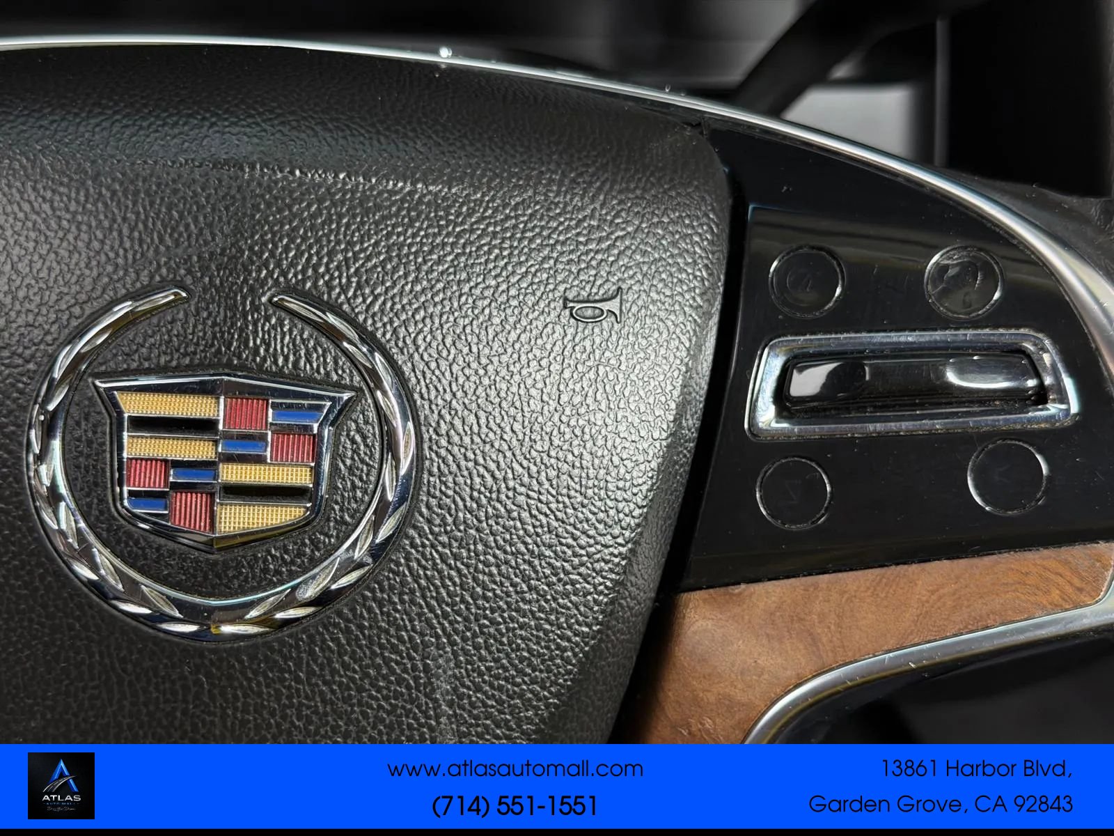 Used 2015 Cadillac Escalade Premium AWD/4WD image 39