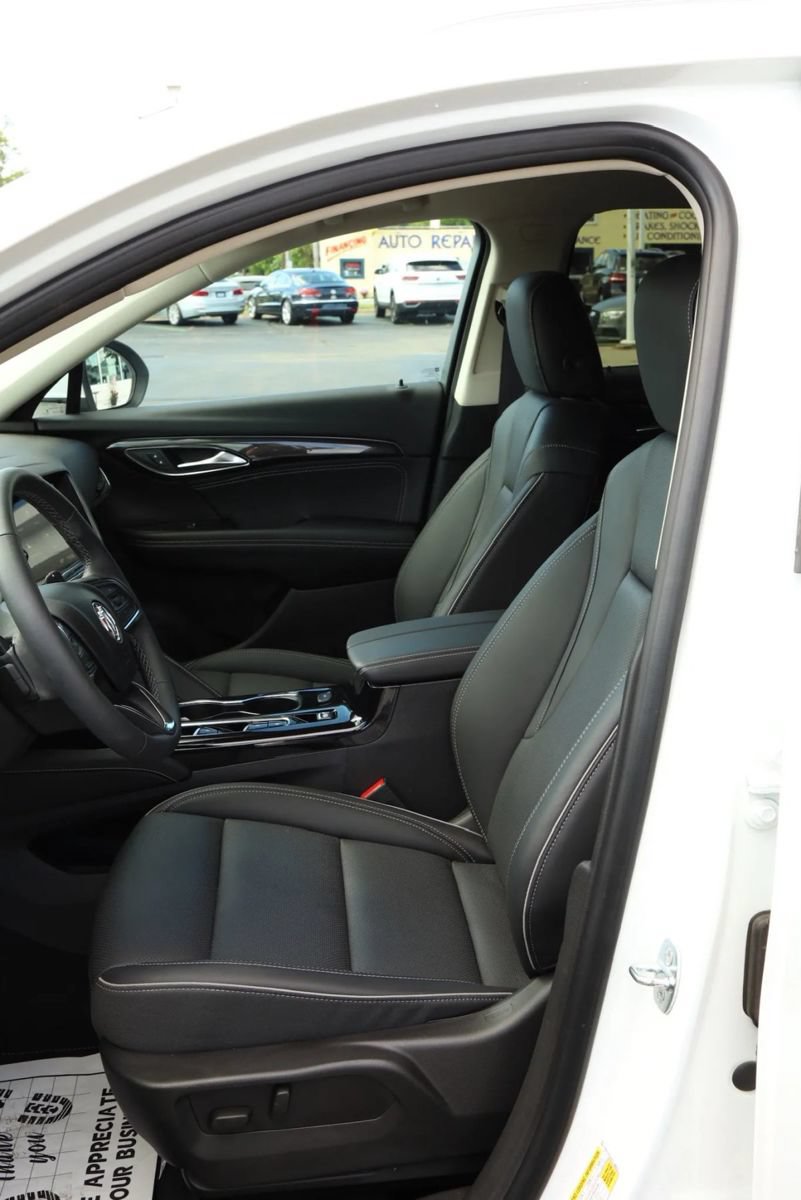 Used 2023 Buick Envision Essence AWD/4WD image 13