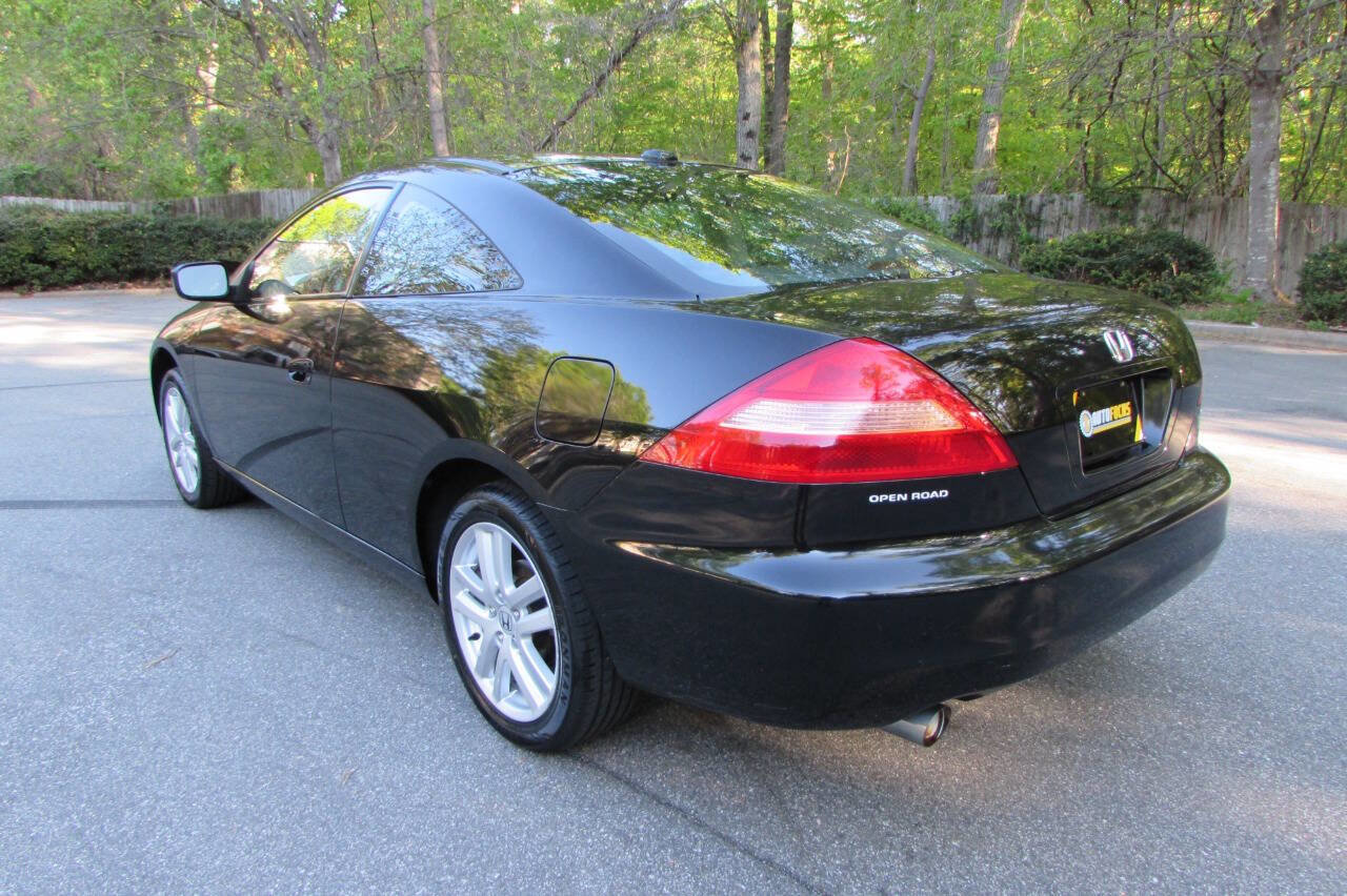 Used 2004 Honda Accord EX image 4