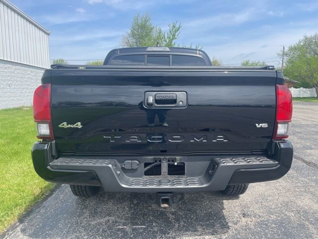 Used 2021 Toyota Tacoma SR AWD/4WD image 11