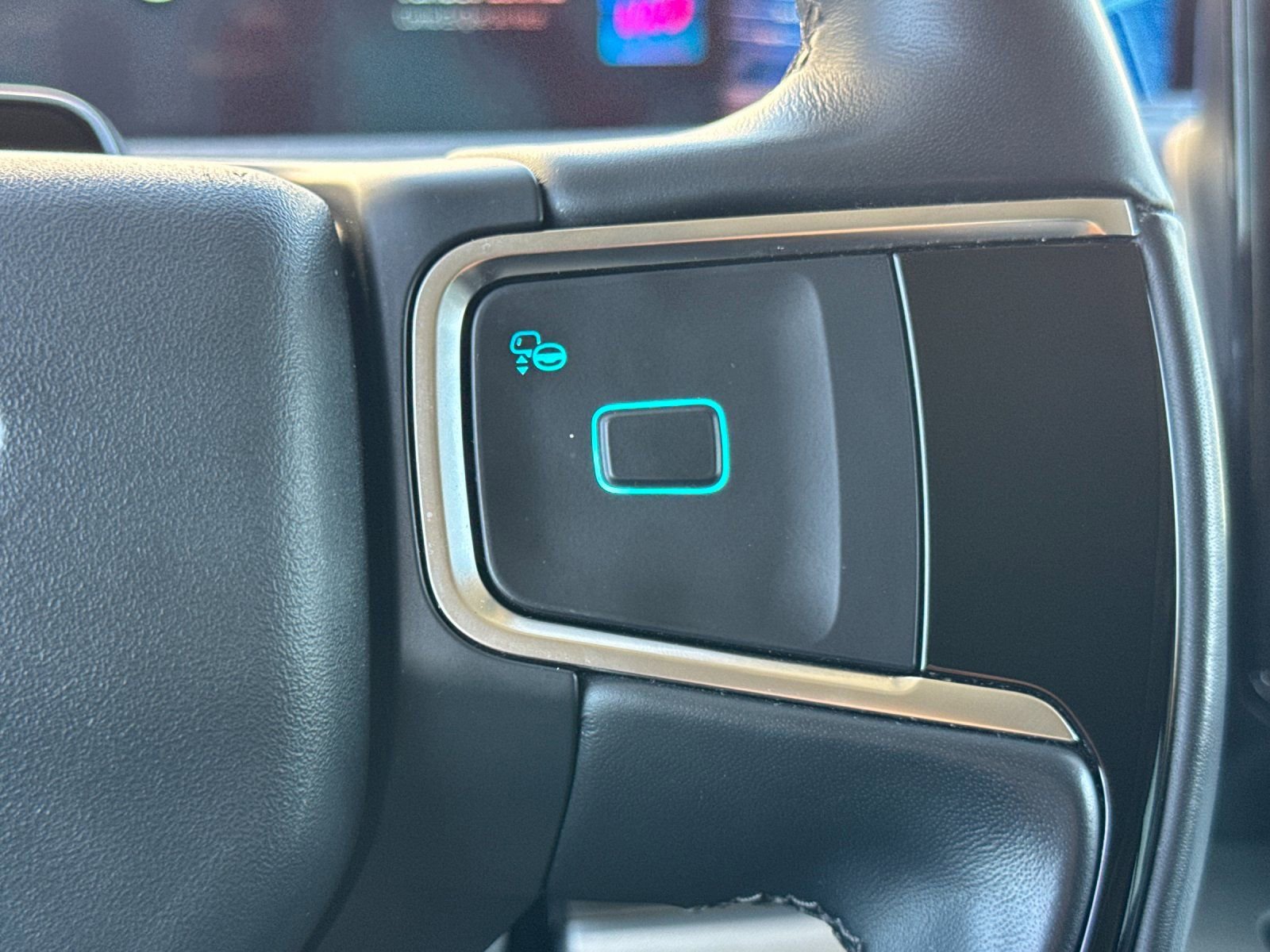 Used 2025 Ford Expedition Max Platinum w/ Driver's Package image 32