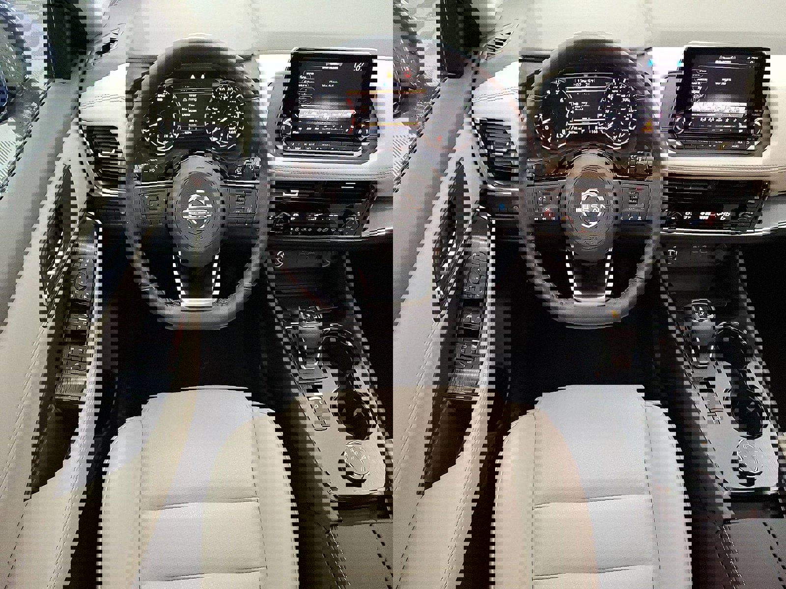 Used 2022 Nissan Rogue SV w/ SV Premium Package image 21