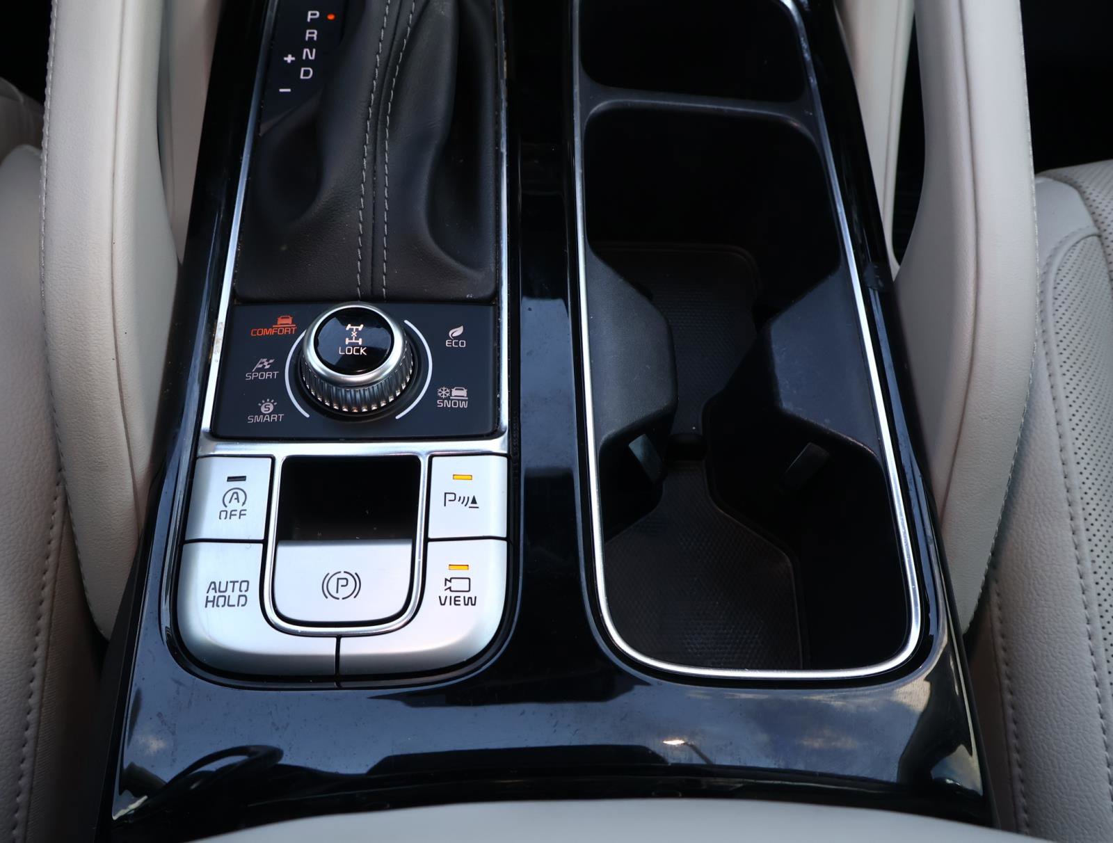 Used 2022 Kia Telluride SX w/ Nightfall Edition Package image 26