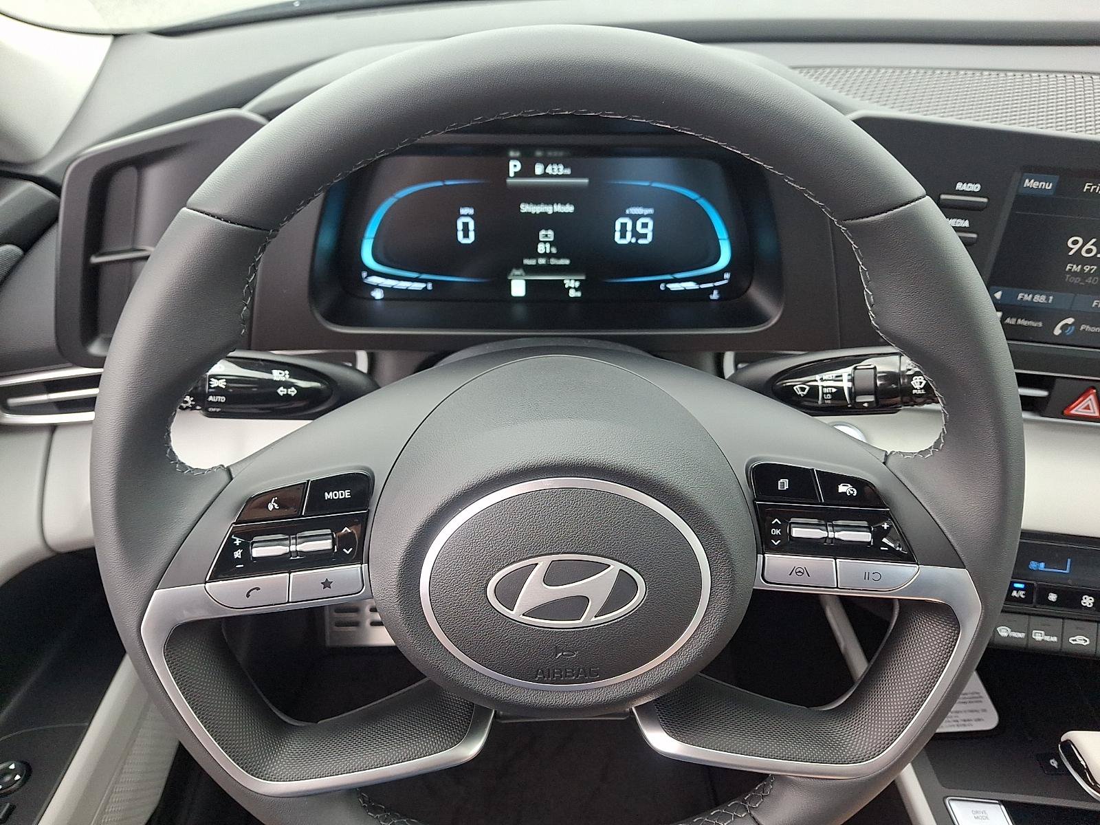 New 2026 Hyundai Elantra SEL Sport FWD image 14