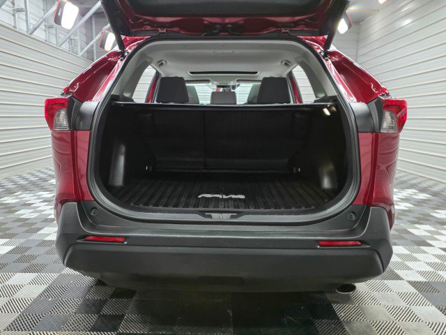Used 2022 Toyota RAV4 XLE w/ Convenience Package AWD/4WD image 36