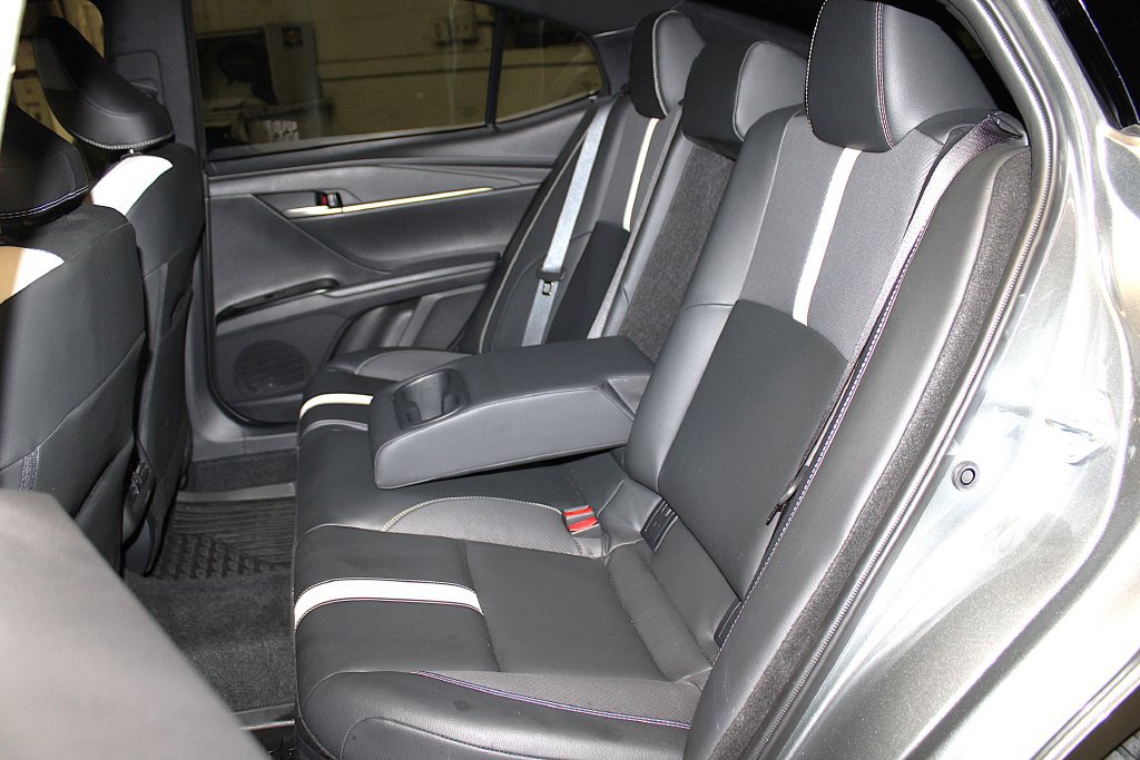 Used 2025 Toyota Camry SE w/ Convenience Package AWD/4WD image 23