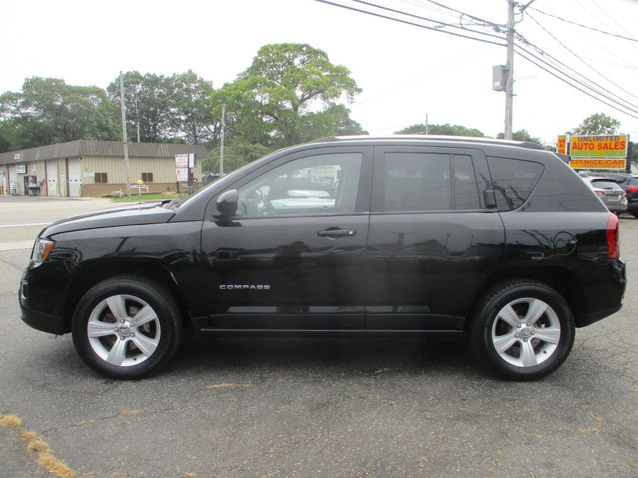 Used 2015 Jeep Compass Sport w/ Power Value Group AWD/4WD image 4