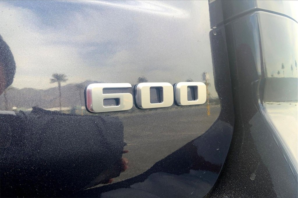 New 2026 Cadillac Escalade 4WD w/ LPO, Floor Liner Package image 16