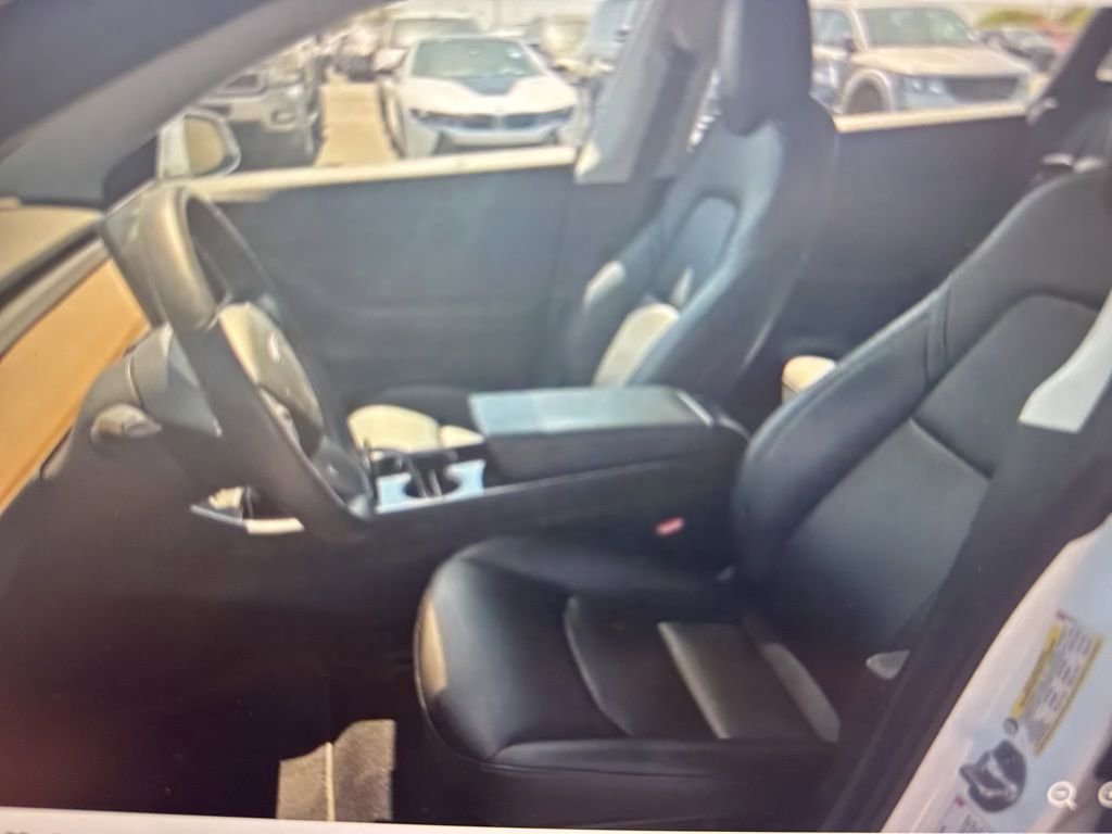 Used 2018 Tesla Model 3 Long Range image 2