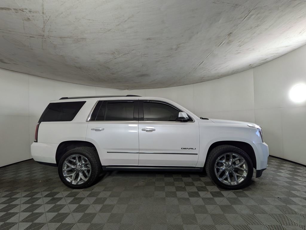 Used 2020 GMC Yukon Denali w/ Denali Premium Package image 6