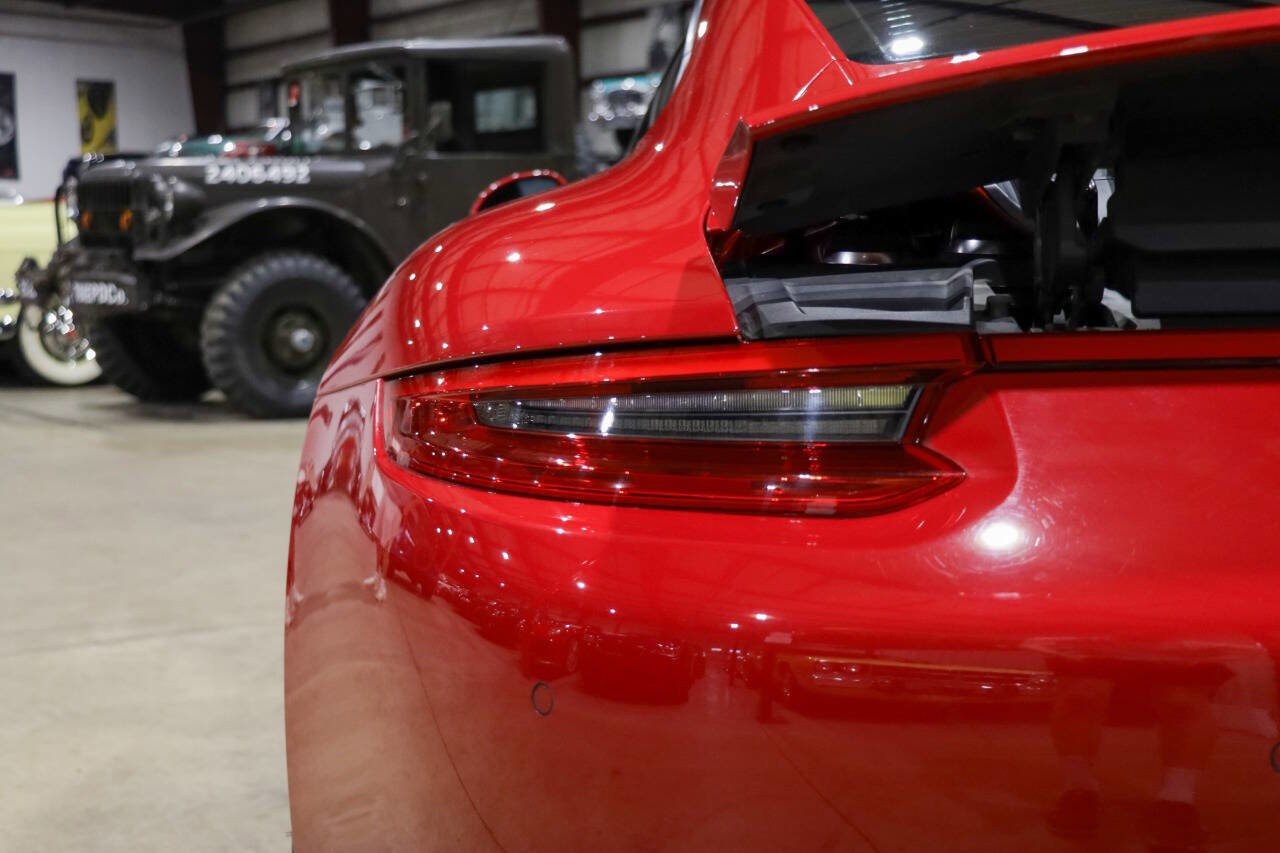 Used 2018 Porsche 911 Carrera 4S image 29