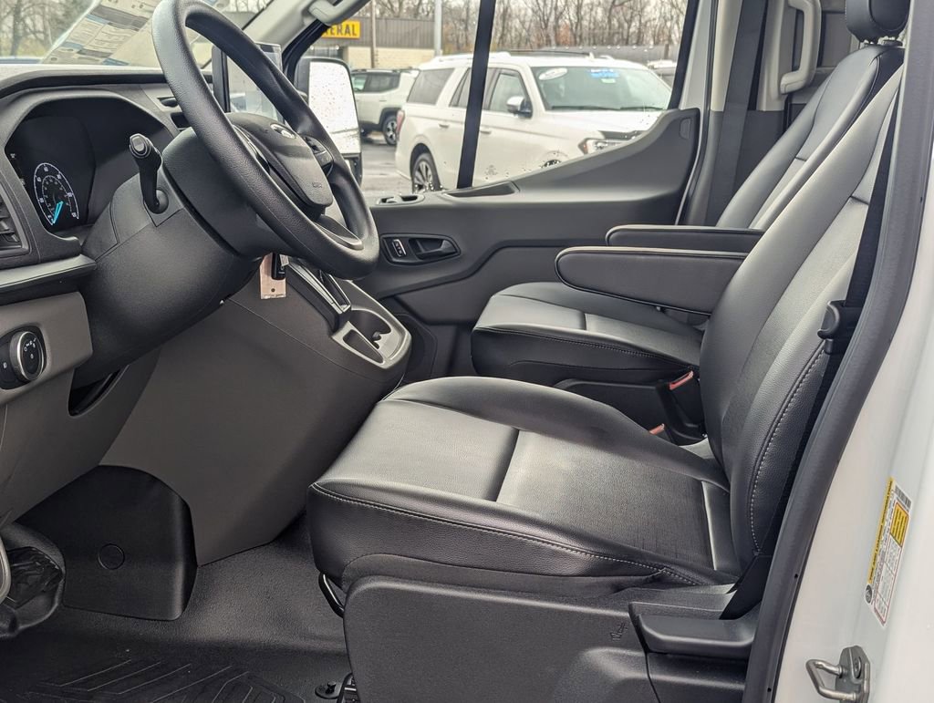 New 2025 Ford Transit 350 XL image 6