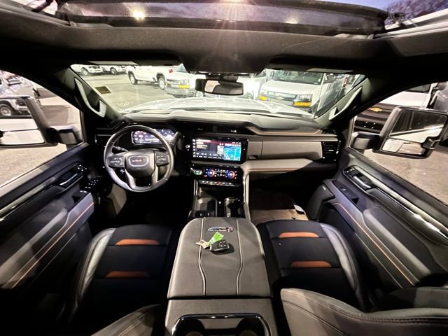 Used 2025 GMC Sierra 3500 AT4 AWD/4WD image 29