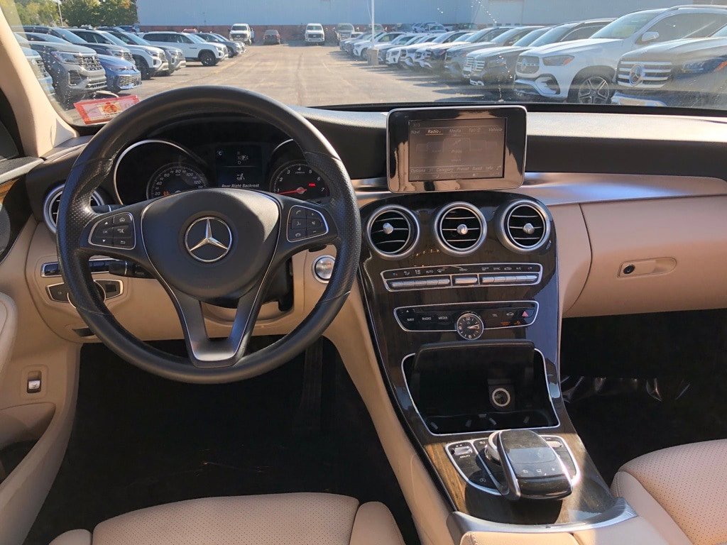 Used 2015 Mercedes-Benz C 300 4MATIC Sedan image 18