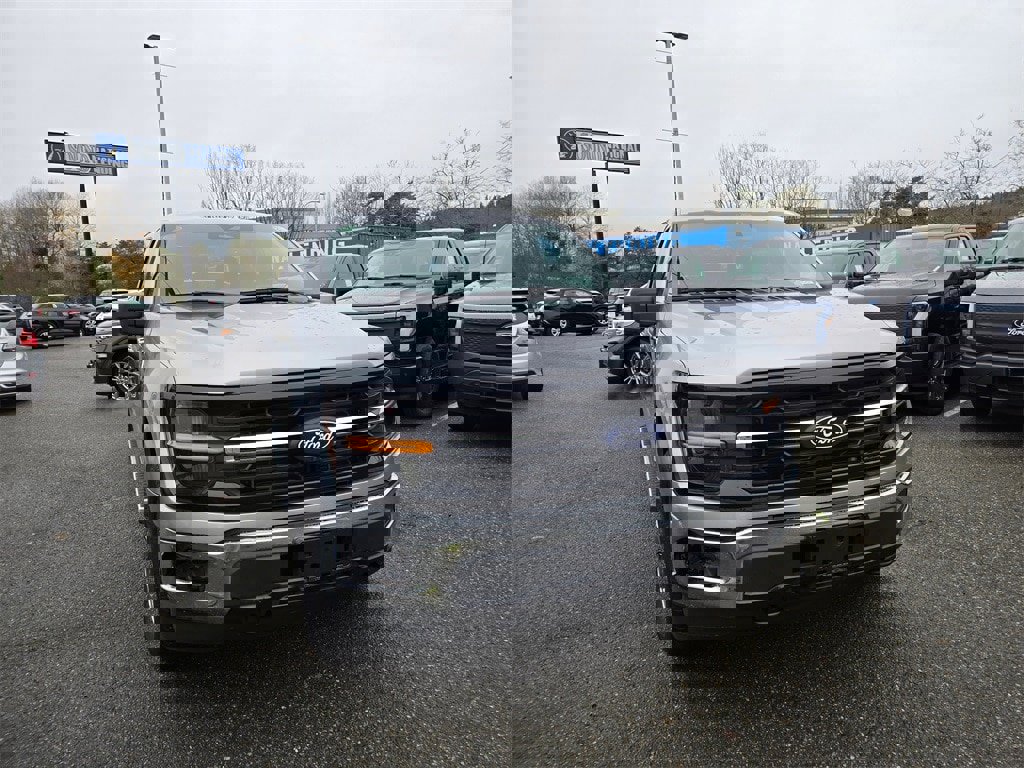 Used 2024 Ford F150 XLT w/ Mobile Office Package image 3