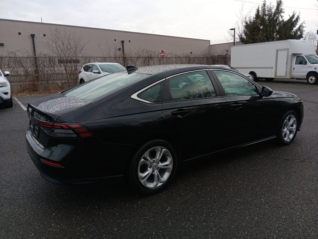Certified 2024 Honda Accord LX image 3