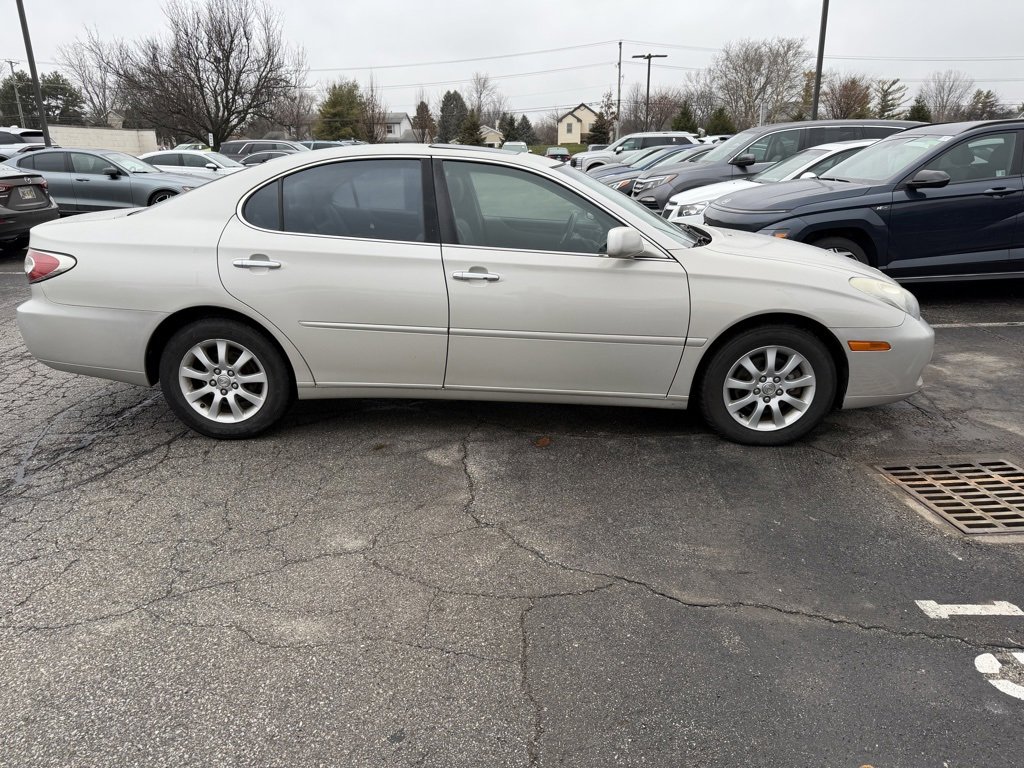 Used 2004 Lexus ES 330 image 3