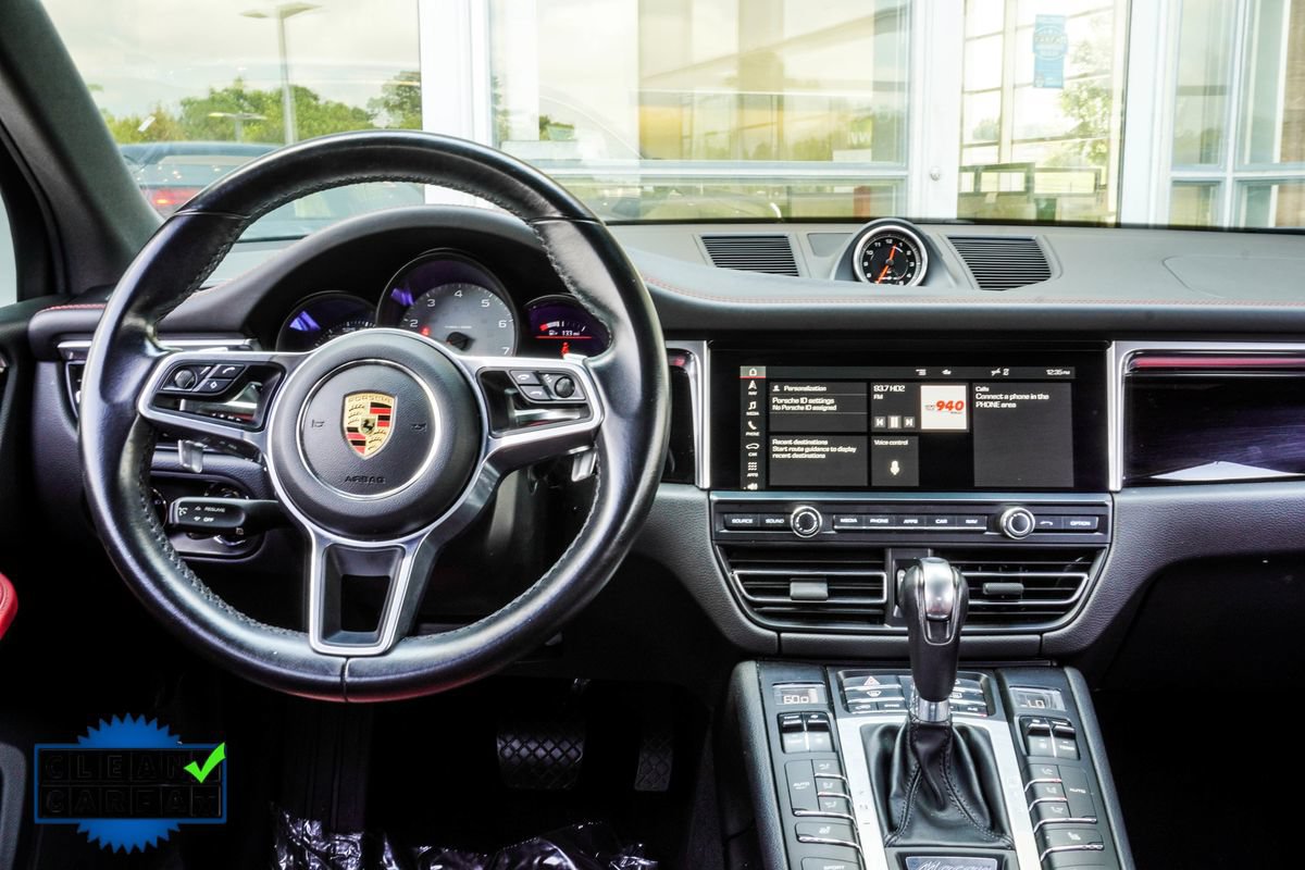 Used 2021 Porsche Macan S AWD/4WD image 16