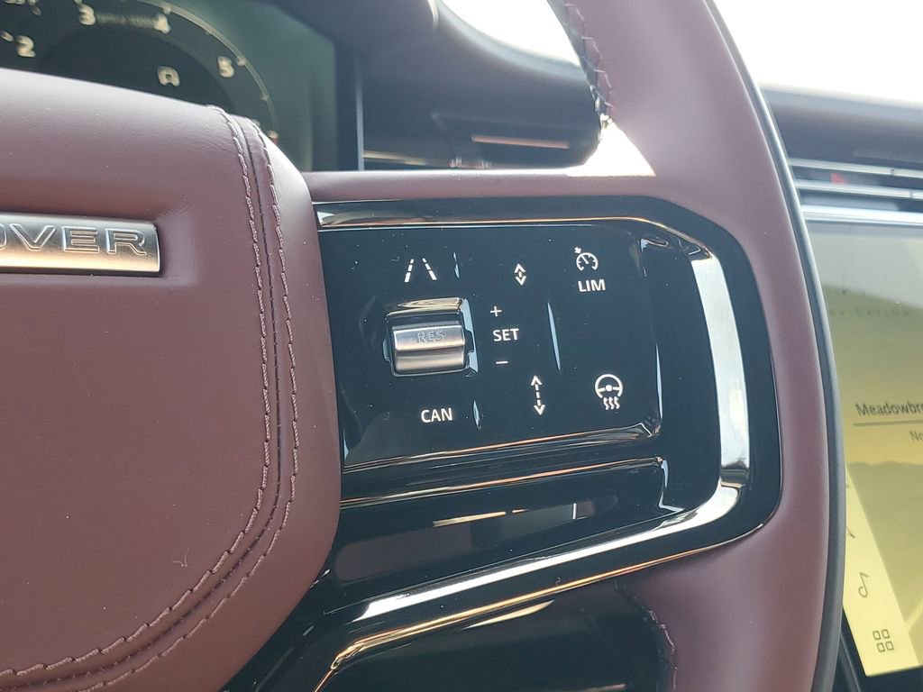 New 2026 Land Rover Range Rover Sport Dynamic SE AWD/4WD image 19